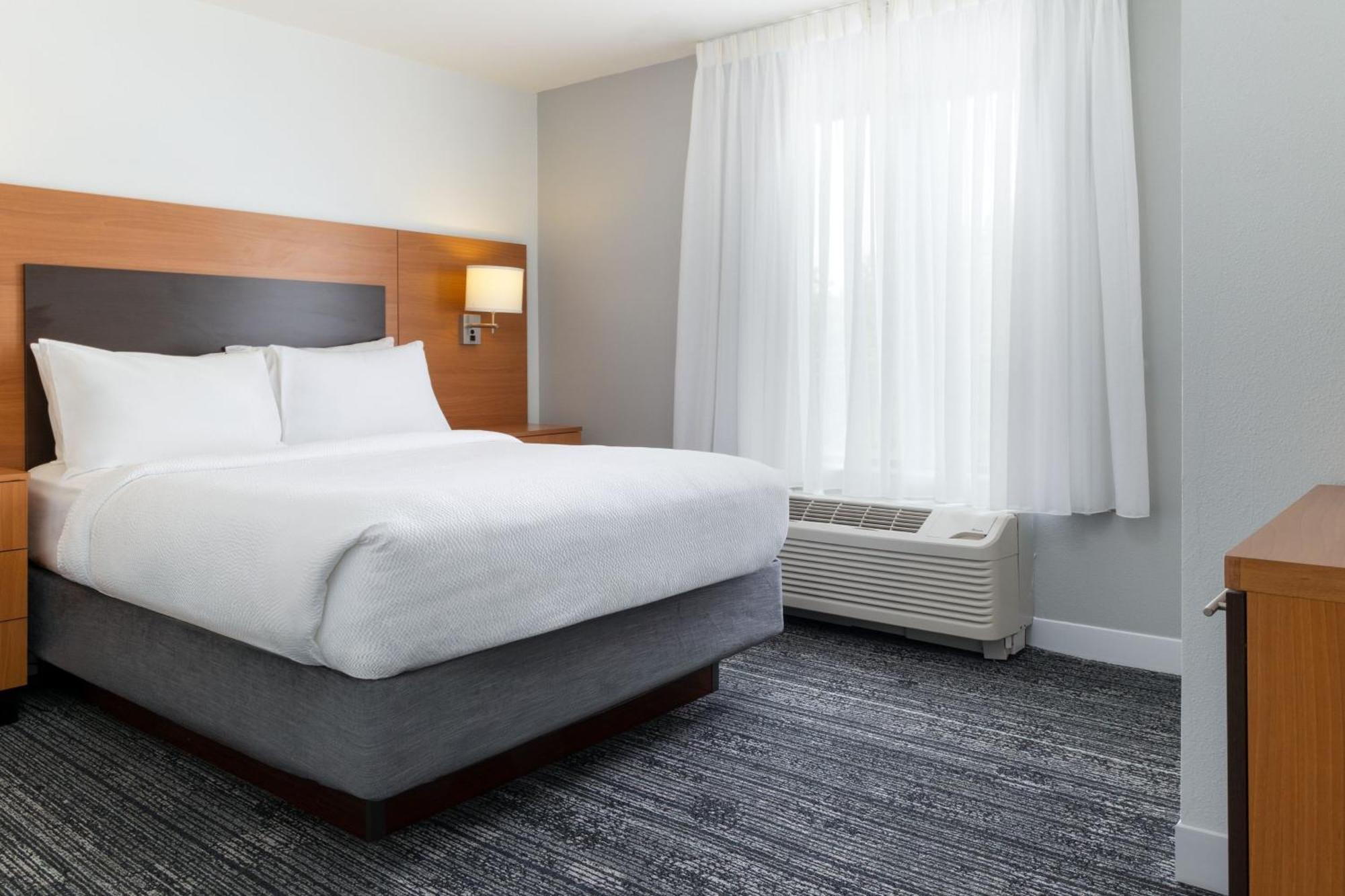 Towneplace Suites By Marriott Erie Exteriör bild