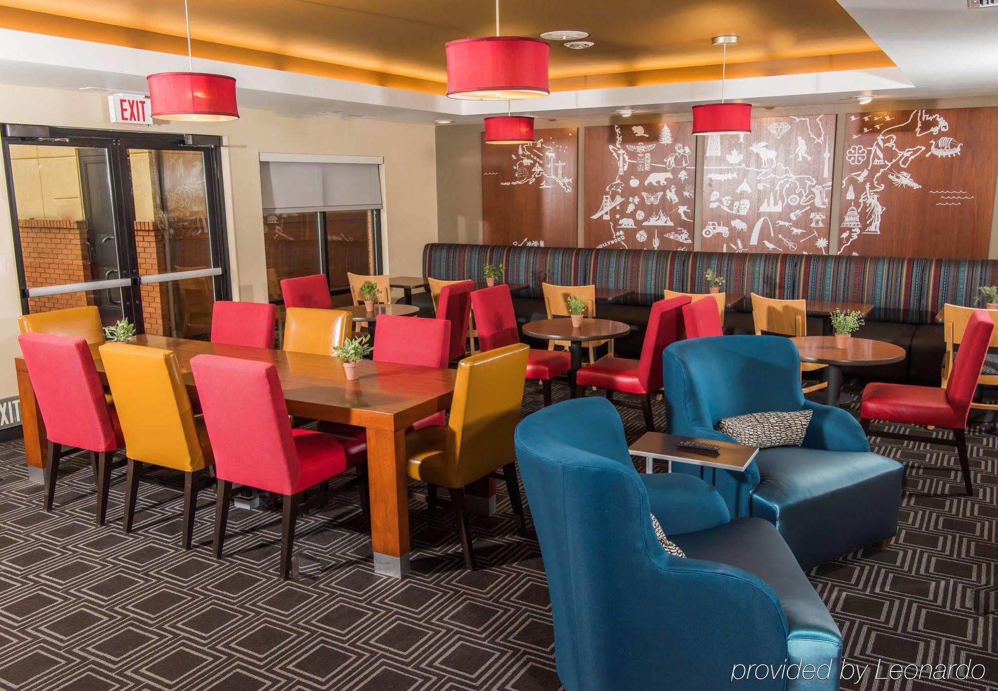 Towneplace Suites By Marriott Erie Exteriör bild